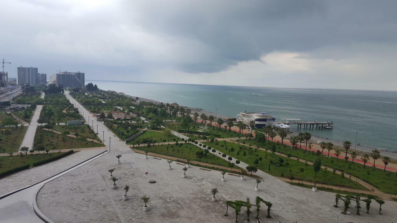 Mimino Apartment Deluxe First Line Batumi Exteriör bild